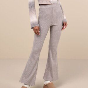 *NWT*  - Lulus Unmatched Comfort Heather Taupe Ribbed Knit Flare Pants - Size XS
